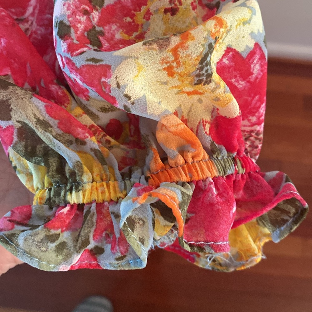 LC Lauren Conrad medium off shoulder floral dress - Picture 6 of 11